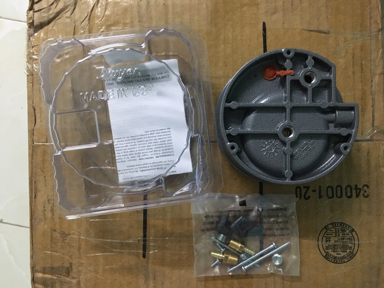 Đồng hồ chênh áp 2000-500Pa