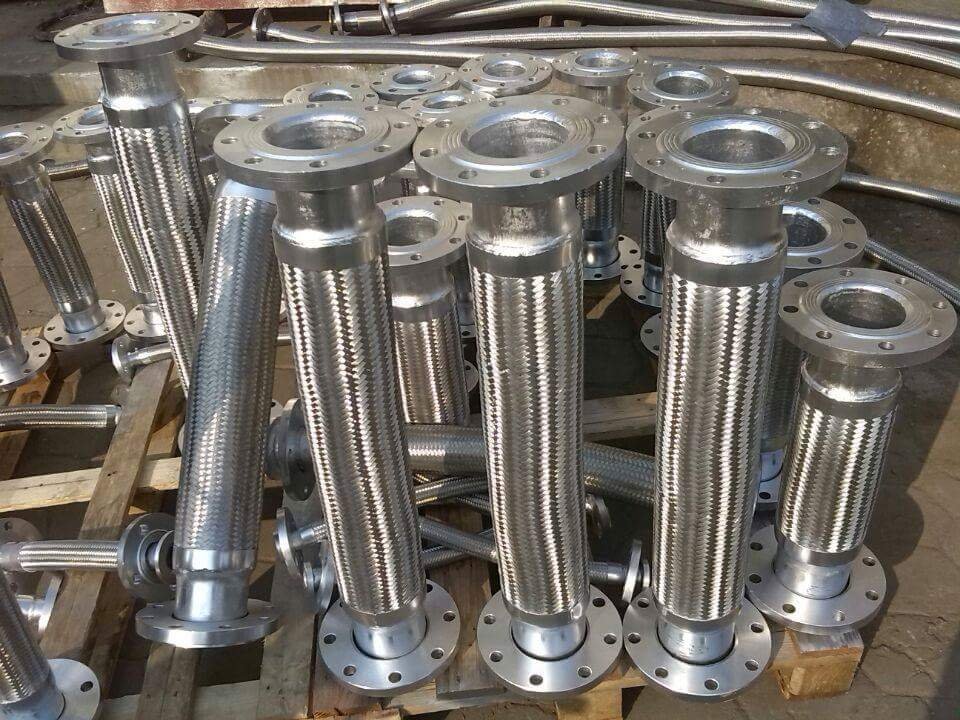 Khớp nối mềm inox lắp bích