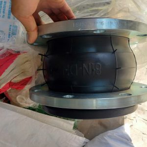 Khớp nối mềm cao su DN200 ,PN16 bích 8 lỗ .