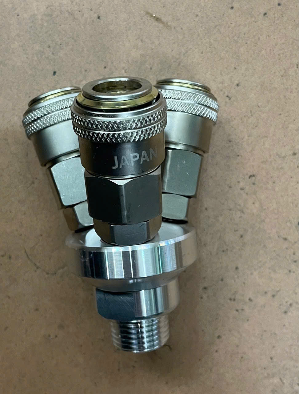 Khớp nối nhanh chữ V – Chạc 3