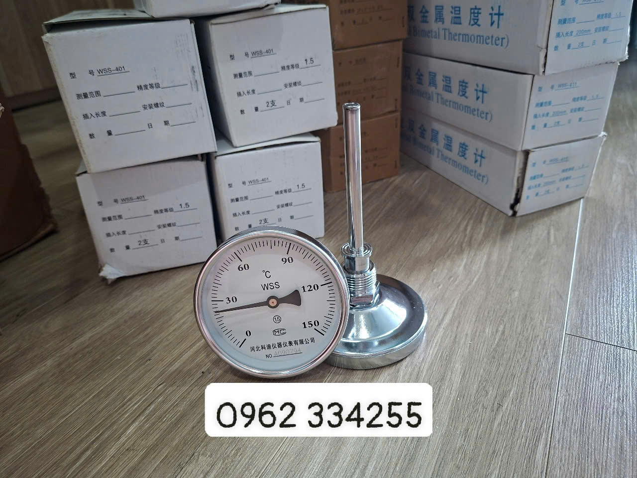 Đồng hồ nhiệt WSS401 0-150oC, chân sau