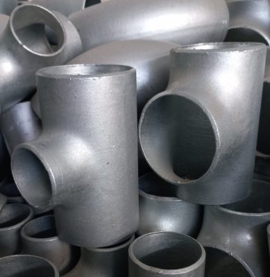 Tê thép hàn DN125 mạ kẽm.